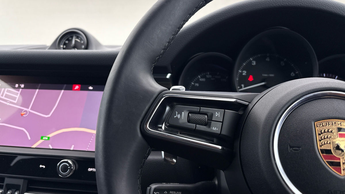 Used Porsche Macan 2024 for sale - 76655651: Photo 13