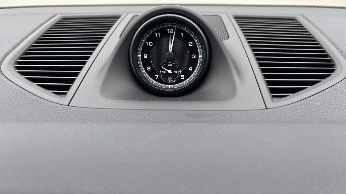 Used Porsche Macan 2024 for sale - 76655651: Photo 25