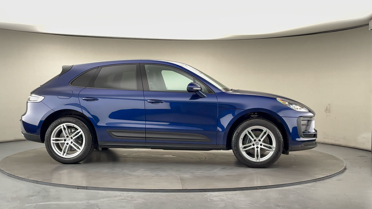 Used Porsche Macan 2024 for sale - 76655651: Photo 37