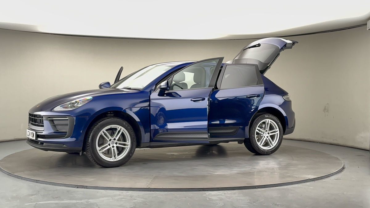 Used Porsche Macan 2024 for sale - 76655651: Photo 49