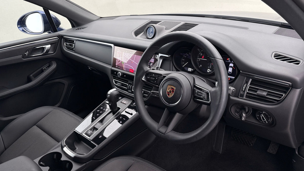 Used Porsche Macan 2024 for sale - 76655651: Photo 5