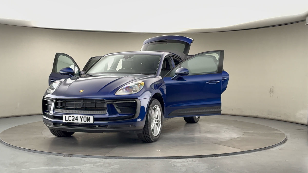 Used Porsche Macan 2024 for sale - 76655651: Photo 51