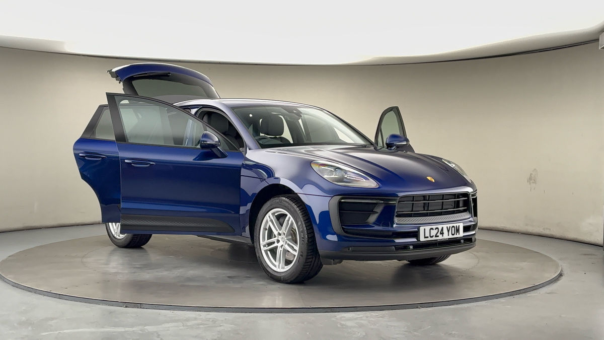 Used Porsche Macan 2024 for sale - 76655651: Photo 54