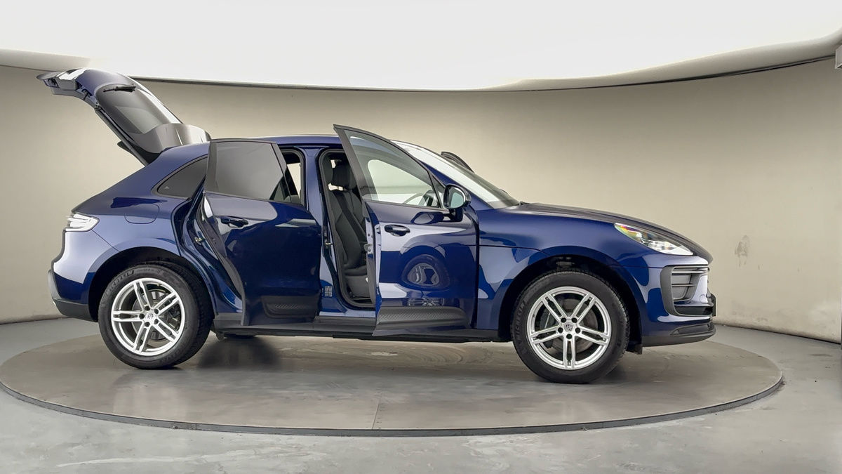 Used Porsche Macan 2024 for sale - 76655651: Photo 56