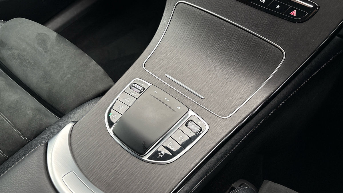 Used Mercedes-Benz GLC 2019 for sale - 78168182: Photo 18