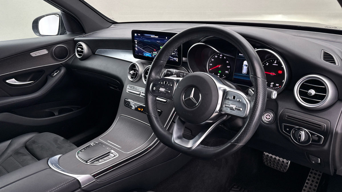 Used Mercedes-Benz GLC 2019 for sale - 78168182: Photo 5