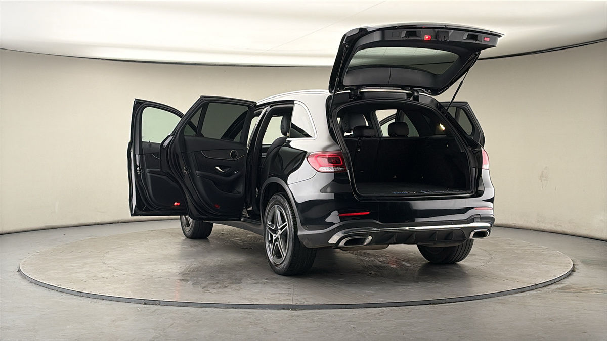 Used Mercedes-Benz GLC 2019 for sale - 78168182: Photo 61