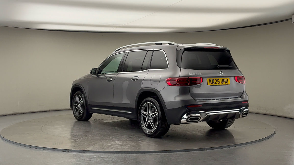 Used Mercedes-Benz GLB 2025 for sale - 76520947: Photo 2