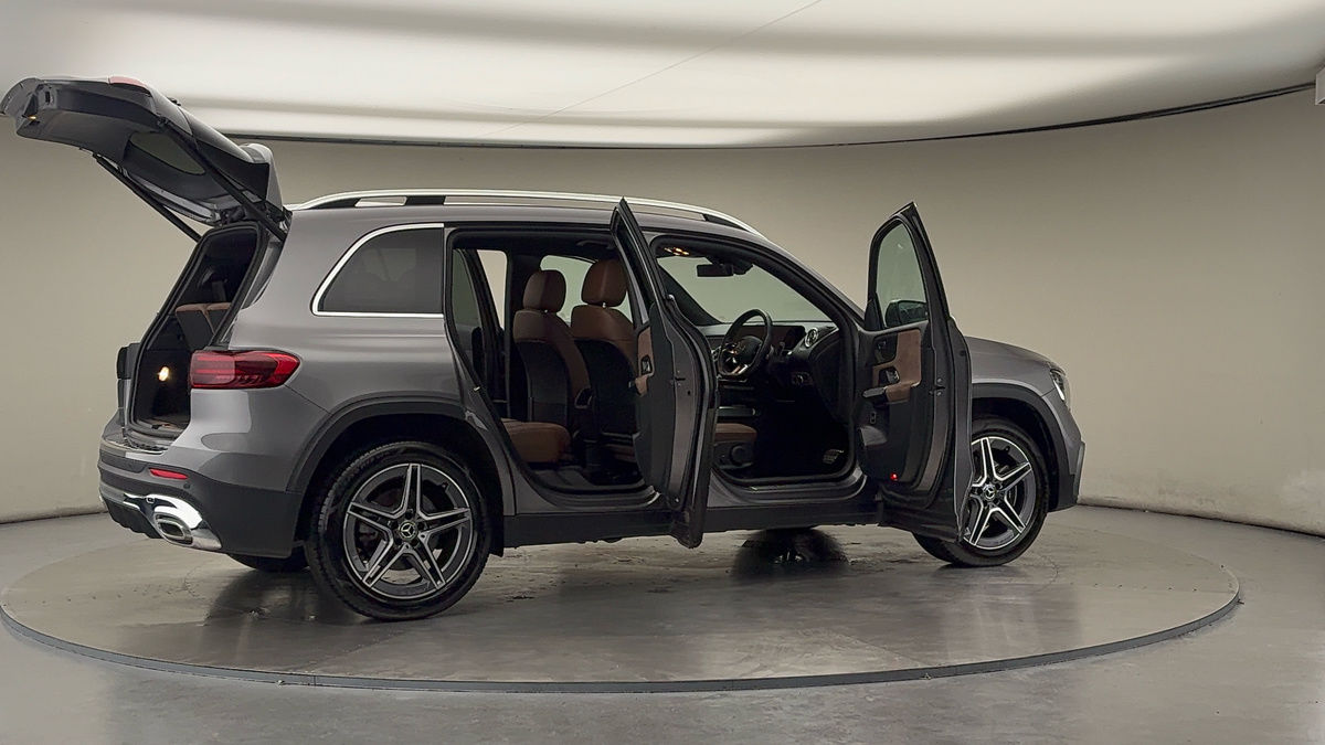 Used Mercedes-Benz GLB 2025 for sale - 76520947: Photo 60