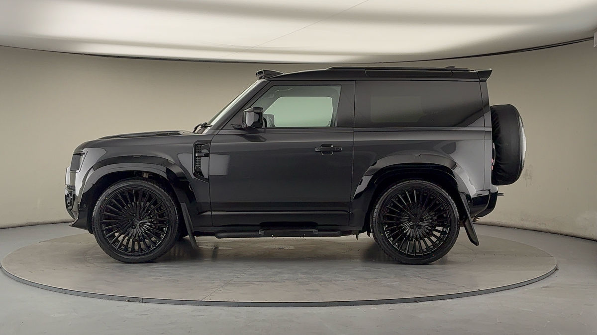 Used Land Rover Defender 90 2024 for sale - 77189036: Photo 15