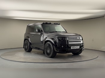 Used Land Rover Defender 90 2024 for sale - 77189036: Photo