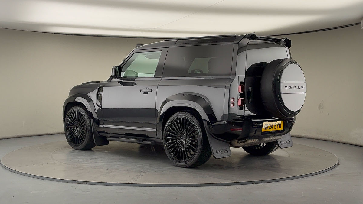 Used Land Rover Defender 90 2024 for sale - 77189036: Photo 29