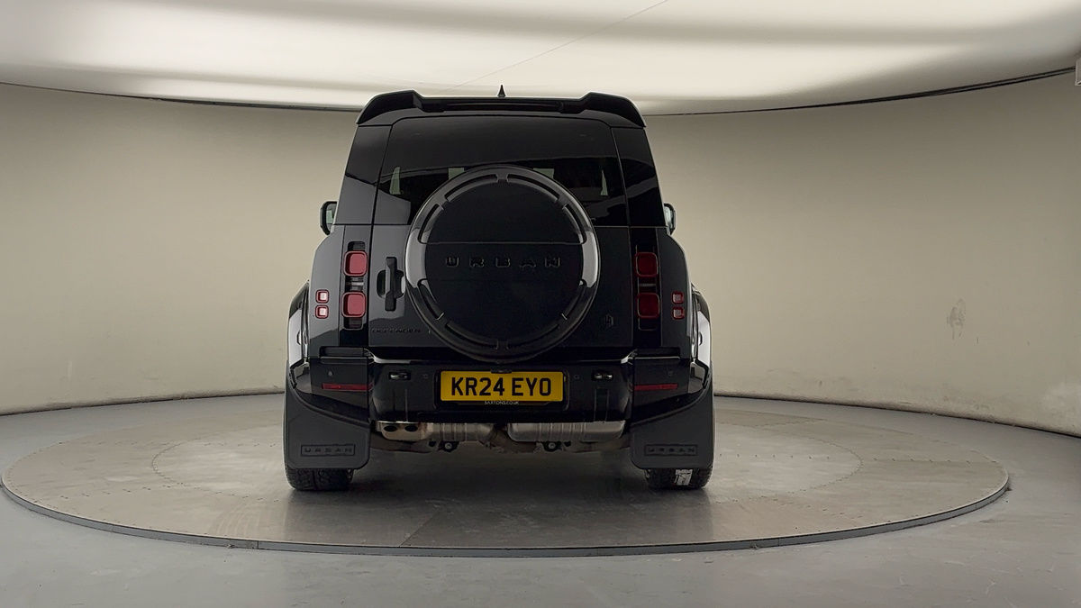 Used Land Rover Defender 90 2024 for sale - 77189036: Photo 4