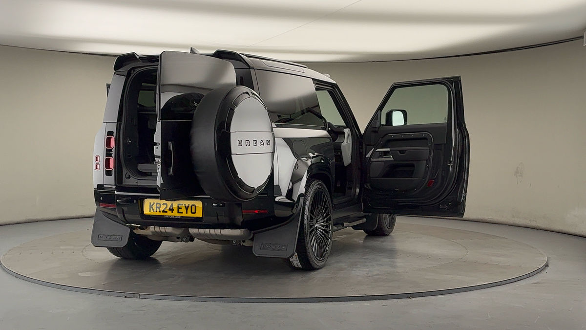 Used Land Rover Defender 90 2024 for sale - 77189036: Photo 63