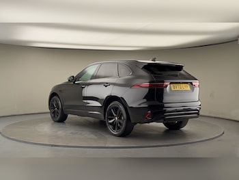 Used Jaguar F-Pace 2023 for sale - 77140421: Photo