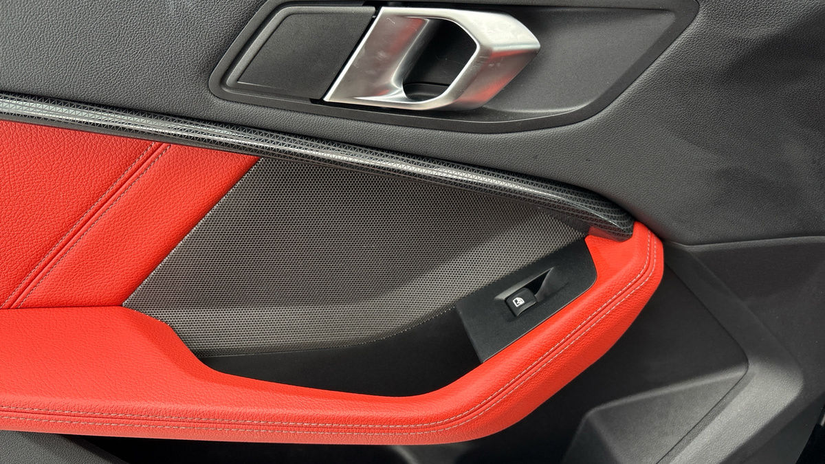 Used BMW 1 Series 2024 for sale - 76520961: Photo 19