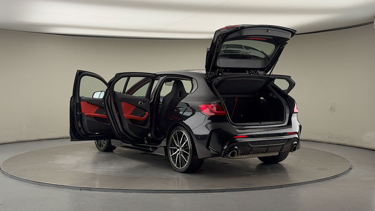 Used BMW 1 Series 2024 for sale - 76520961: Photo 23