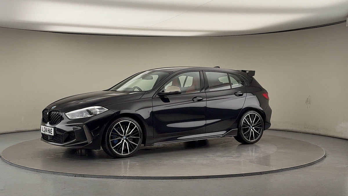 Used BMW 1 Series 2024 for sale - 76520961: Photo 32