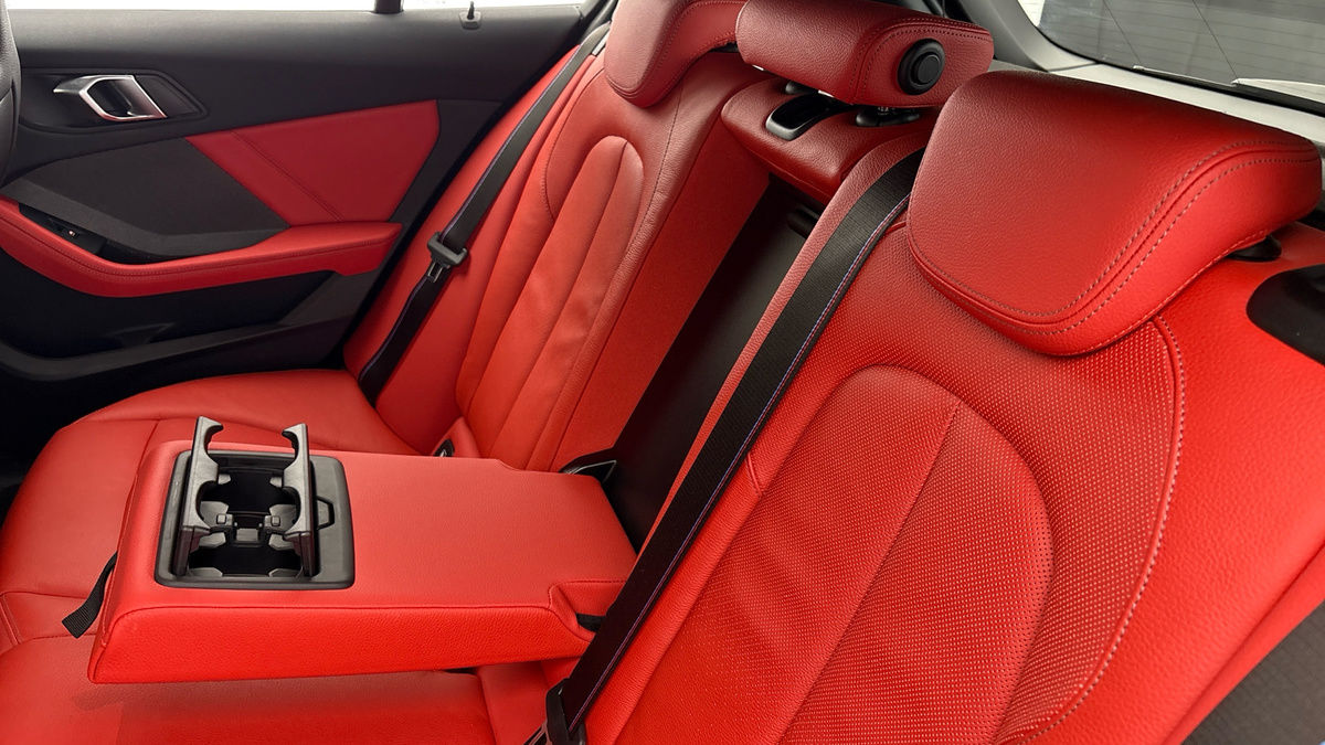 Used BMW 1 Series 2024 for sale - 76520961: Photo 9