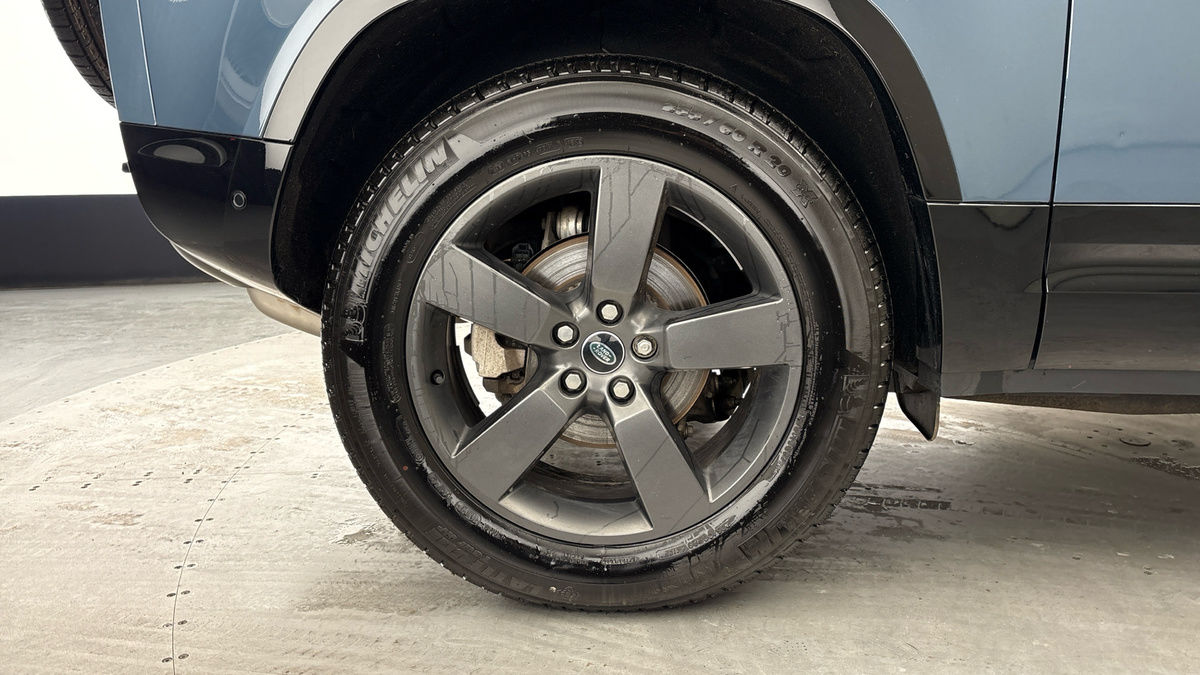 Used Land Rover Defender 90 2024 for sale - 77342431: Photo 10