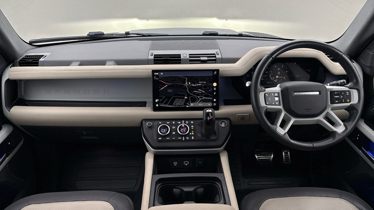 Used Land Rover Defender 90 2024 for sale - 77342431: Photo 12