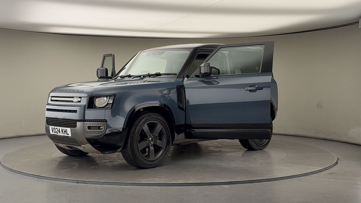 Used Land Rover Defender 90 2024 for sale - 77342431: Photo 22