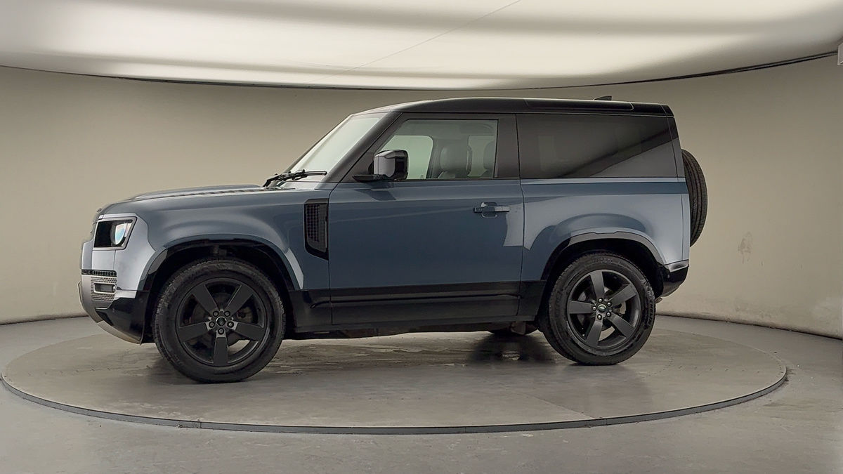 Used Land Rover Defender 90 2024 for sale - 77342431: Photo 28