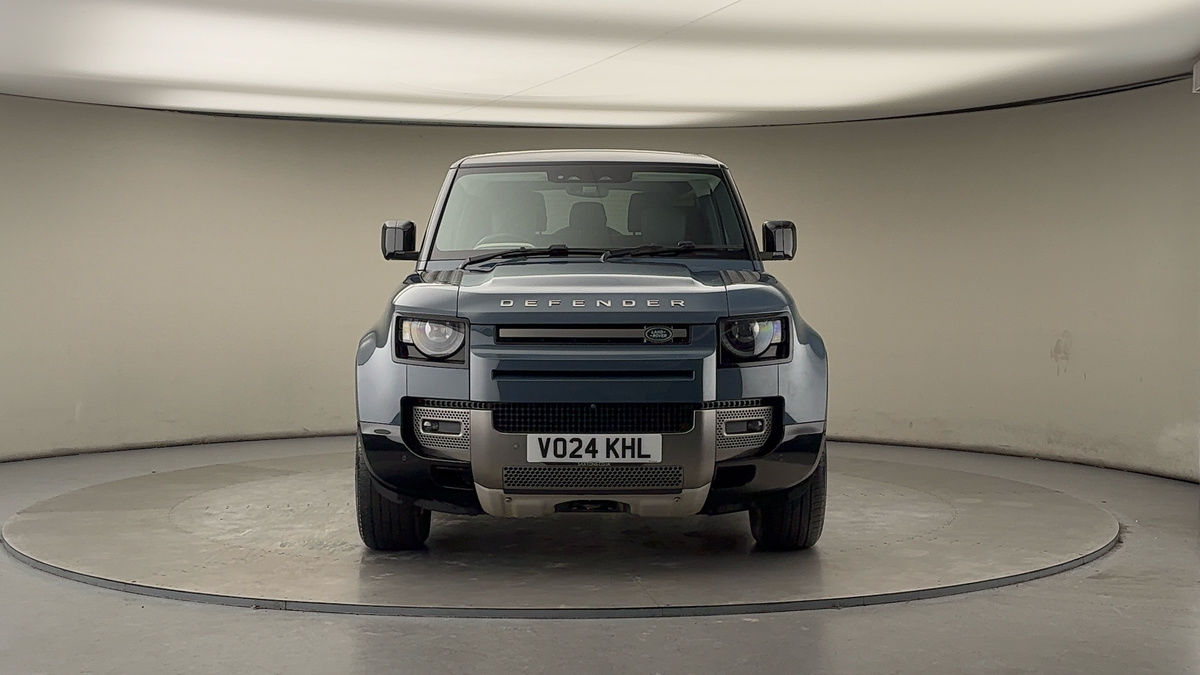 Used Land Rover Defender 90 2024 for sale - 77342431: Photo 3