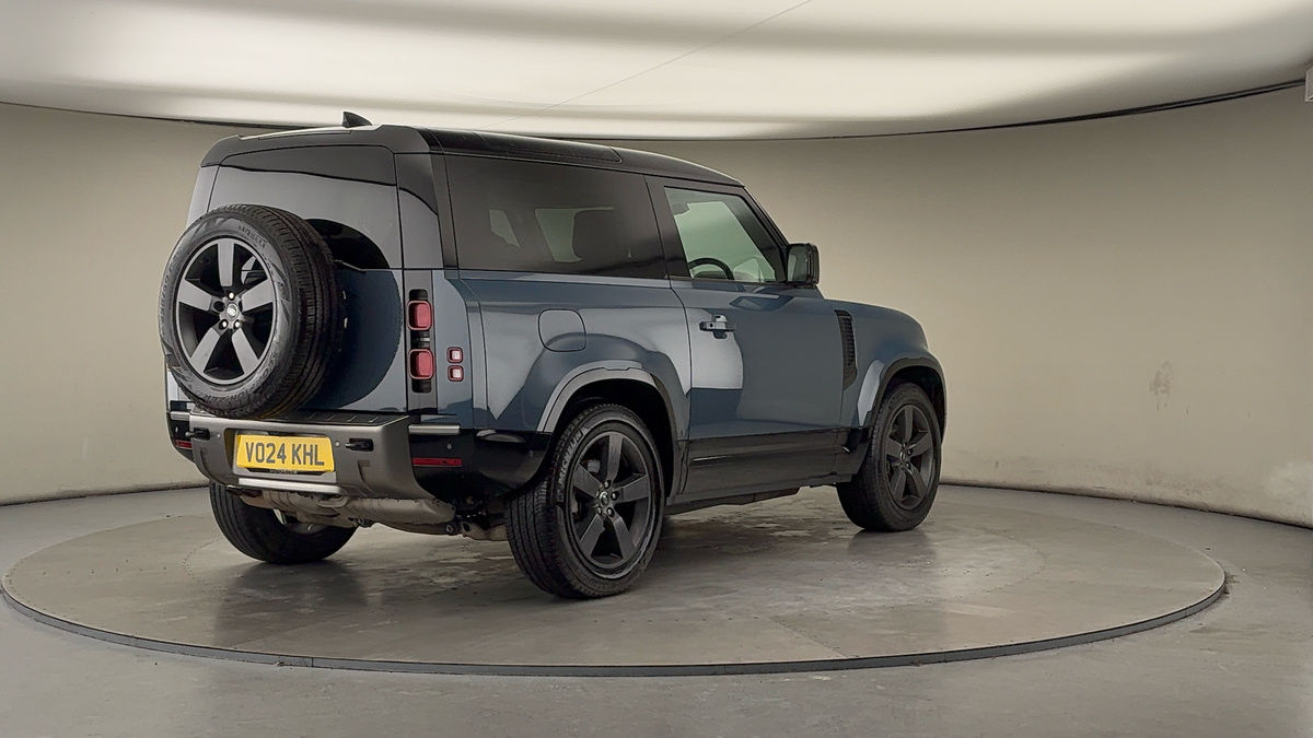 Used Land Rover Defender 90 2024 for sale - 77342431: Photo 39