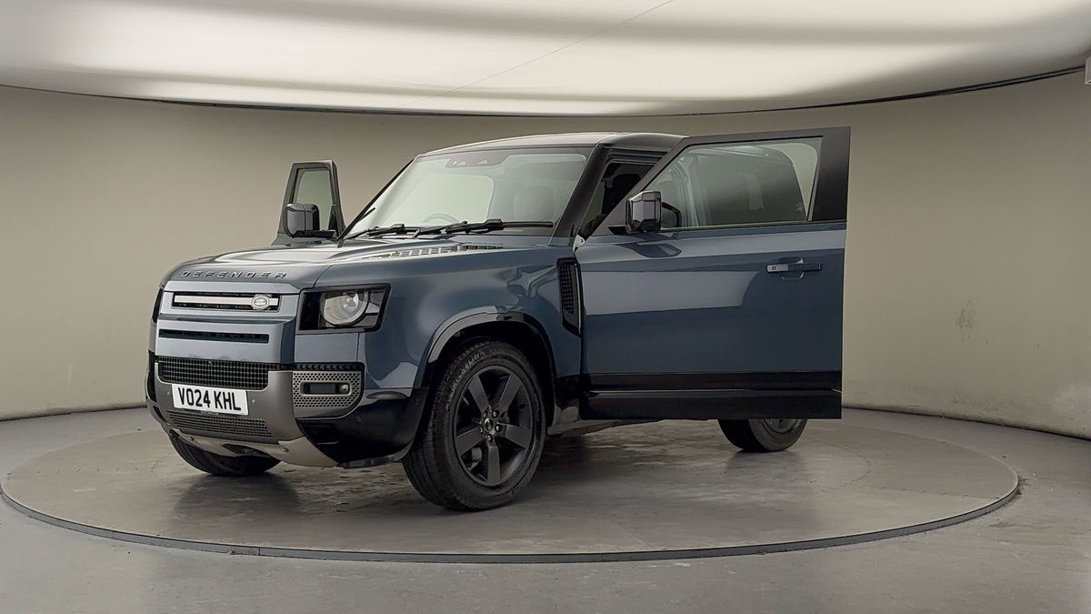 Used Land Rover Defender 90 2024 for sale - 77342431: Photo 49