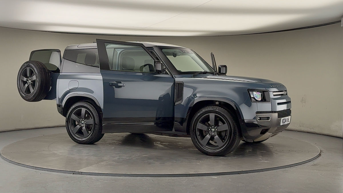 Used Land Rover Defender 90 2024 for sale - 77342431: Photo 54