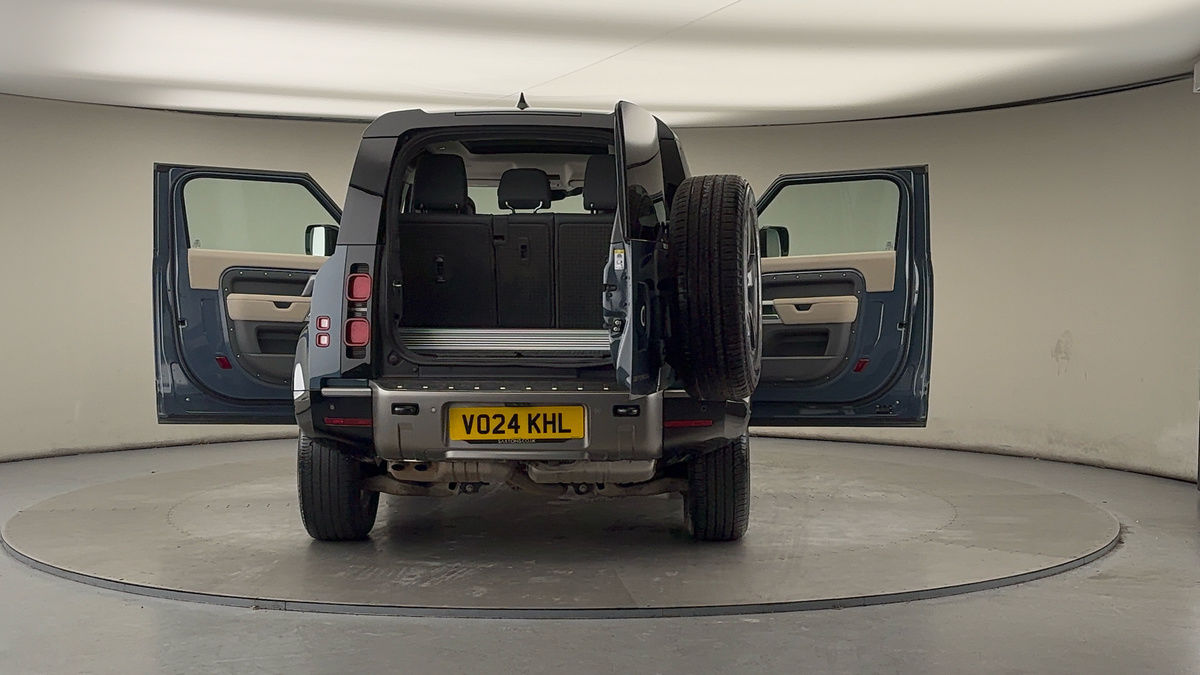 Used Land Rover Defender 90 2024 for sale - 77342431: Photo 60