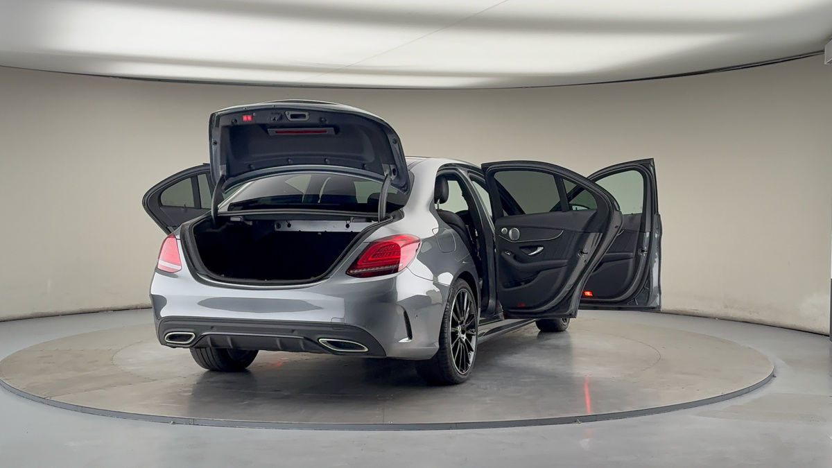 Used Mercedes-Benz C Class 2021 for sale - 76267793: Photo 59