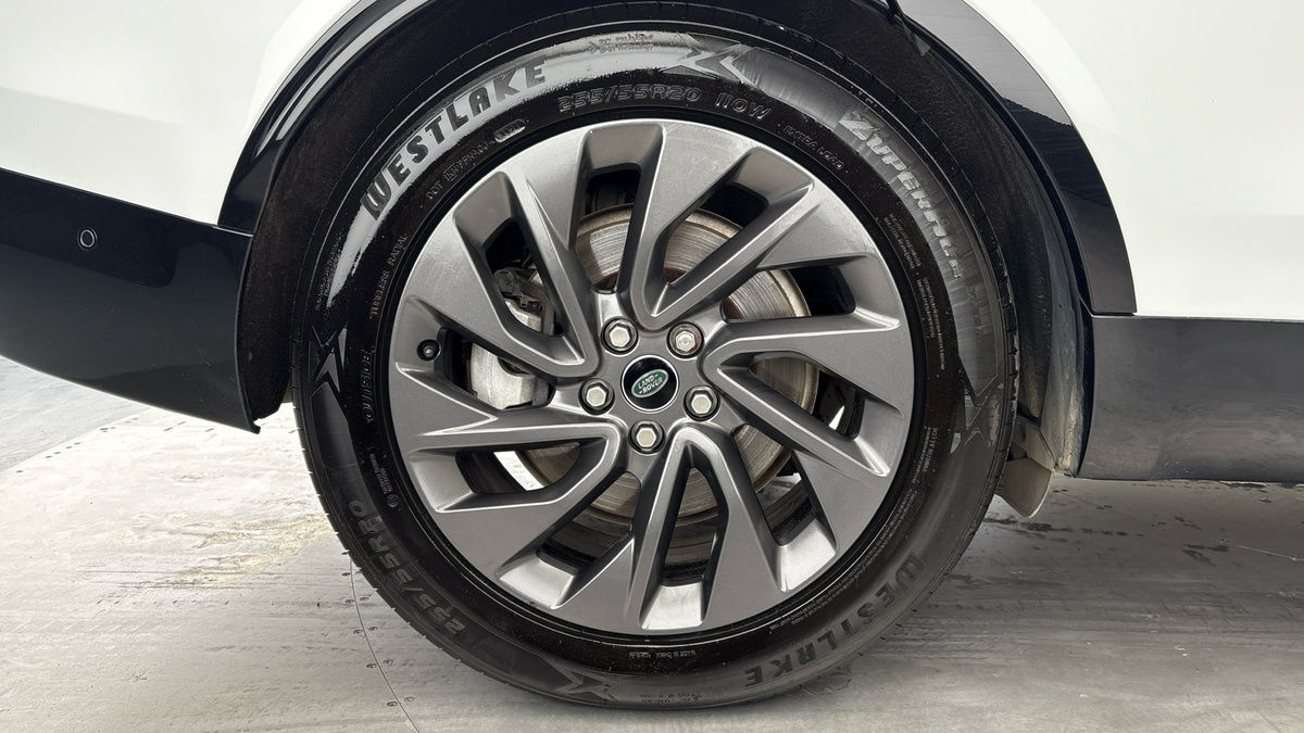Used Land Rover Discovery 2021 for sale - 76357228: Photo 10