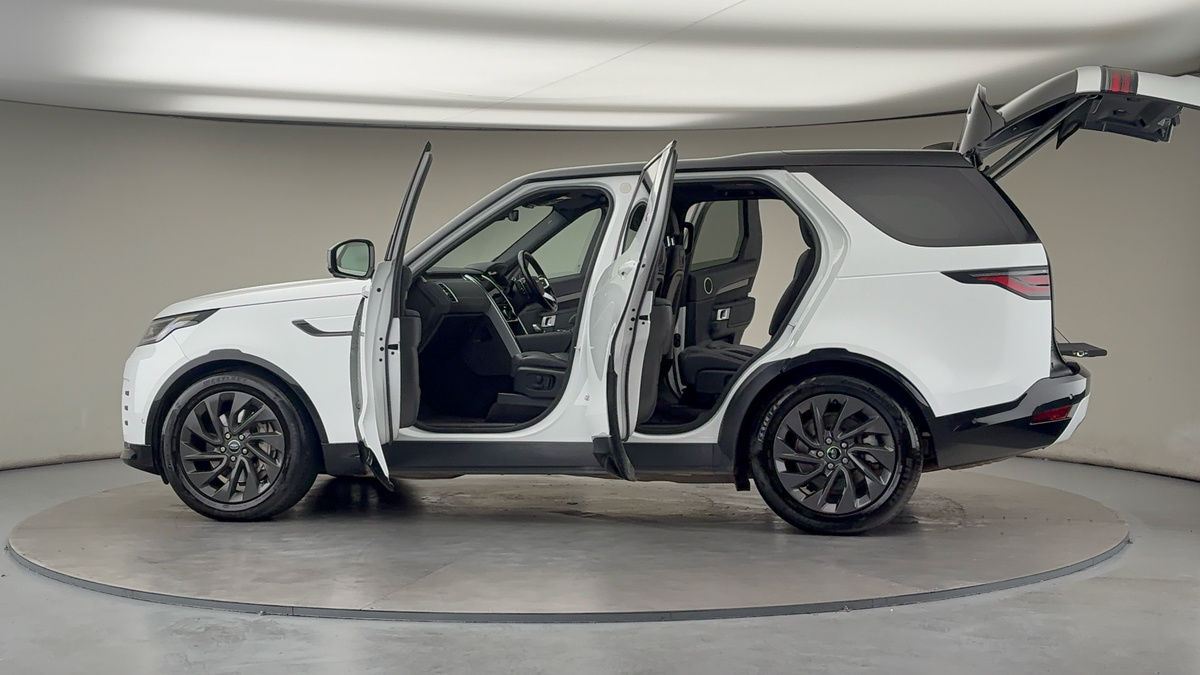 Used Land Rover Discovery 2021 for sale - 76357228: Photo 47