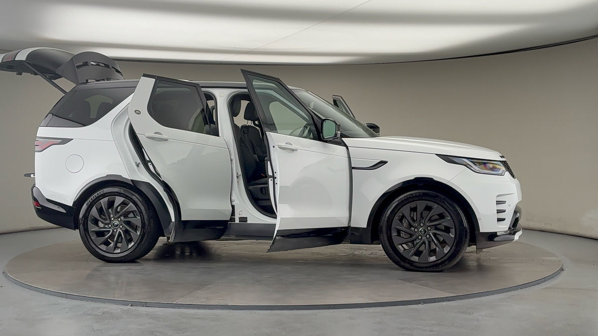 Used Land Rover Discovery 2021 for sale - 76357228: Photo 56