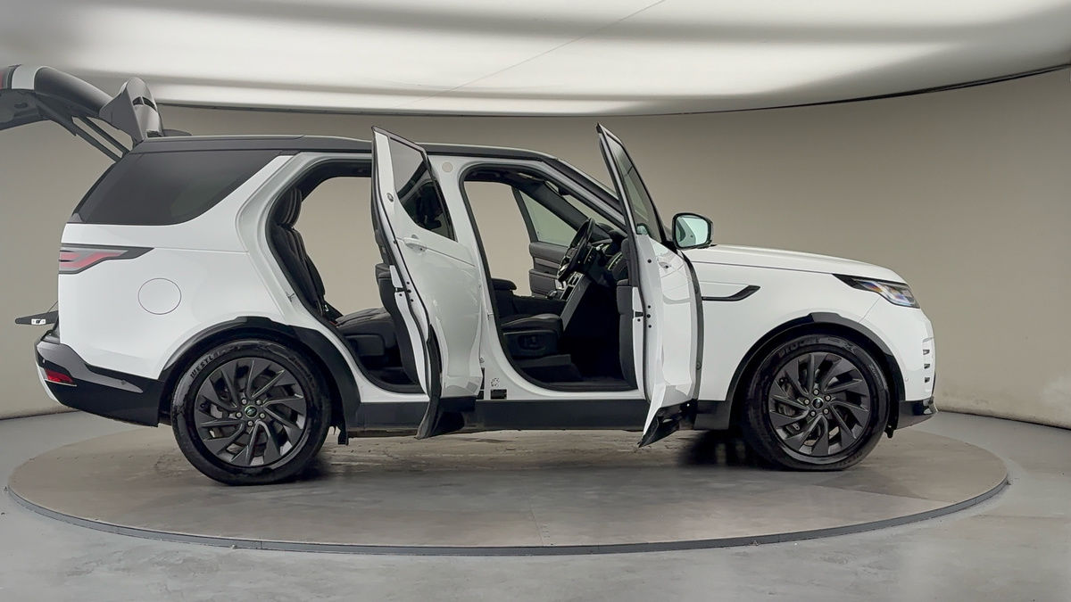 Used Land Rover Discovery 2021 for sale - 76357228: Photo 57