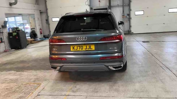 Used Audi Q7 2020 for sale - 75833410: Photo 32