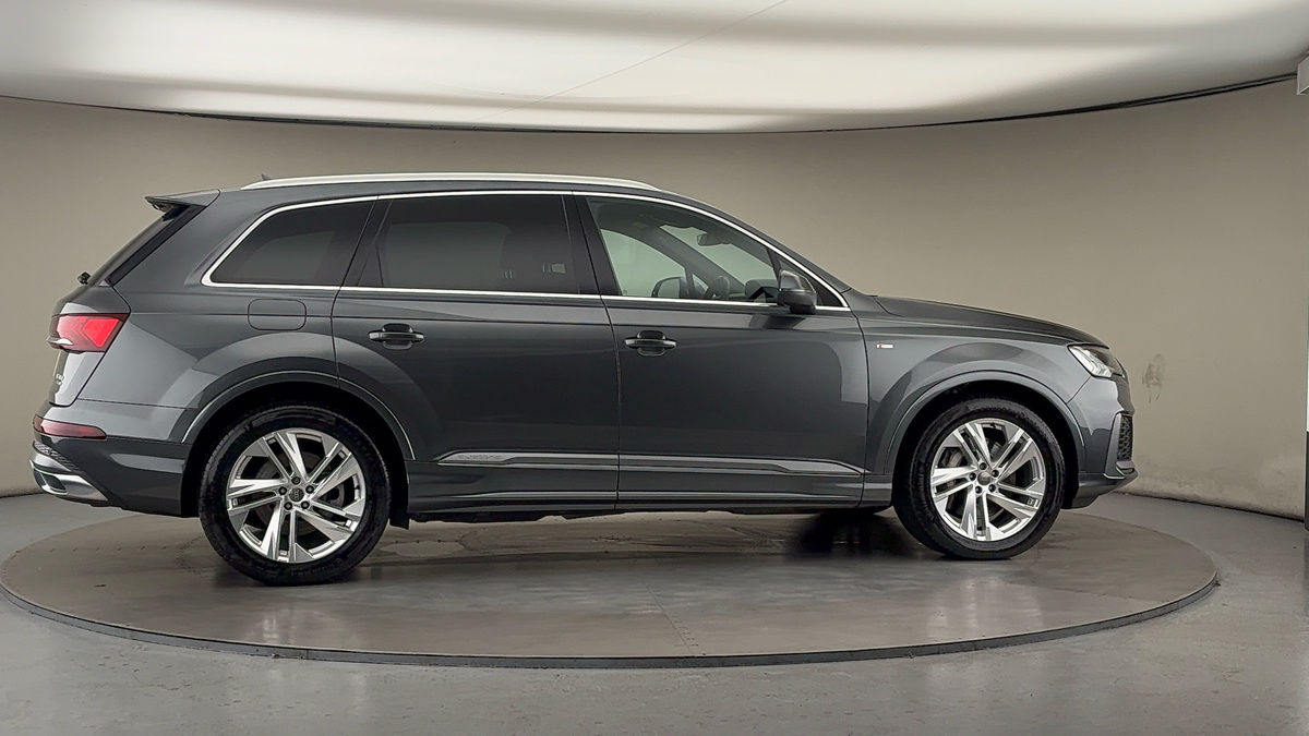Used Audi Q7 2020 for sale - 75833410: Photo 38