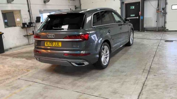 Used Audi Q7 2020 for sale - 75833410: Photo 49
