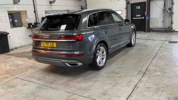 Used Audi Q7 2020 for sale - 75833410: Photo 52