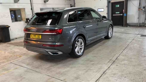 Used Audi Q7 2020 for sale - 75833410: Photo 55