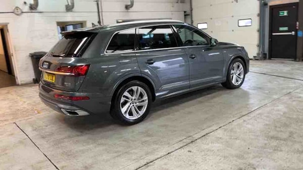 Used Audi Q7 2020 for sale - 75833410: Photo 67