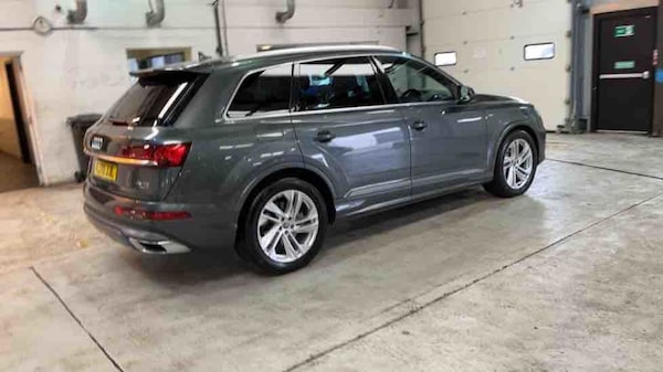 Used Audi Q7 2020 for sale - 75833410: Photo 68