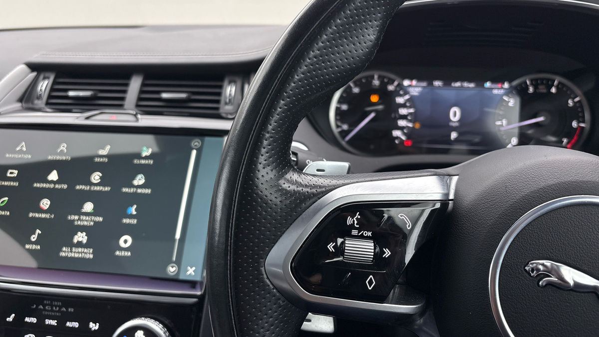 Used Jaguar E-Pace 2021 for sale - 76280815: Photo 13