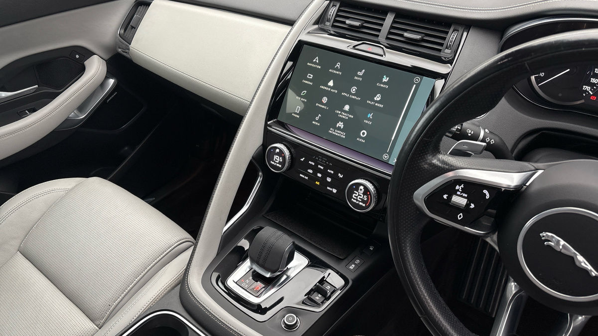 Used Jaguar E-Pace 2021 for sale - 76280815: Photo 18