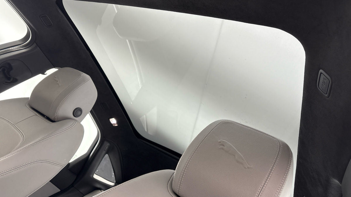 Used Jaguar E-Pace 2021 for sale - 76280815: Photo 6