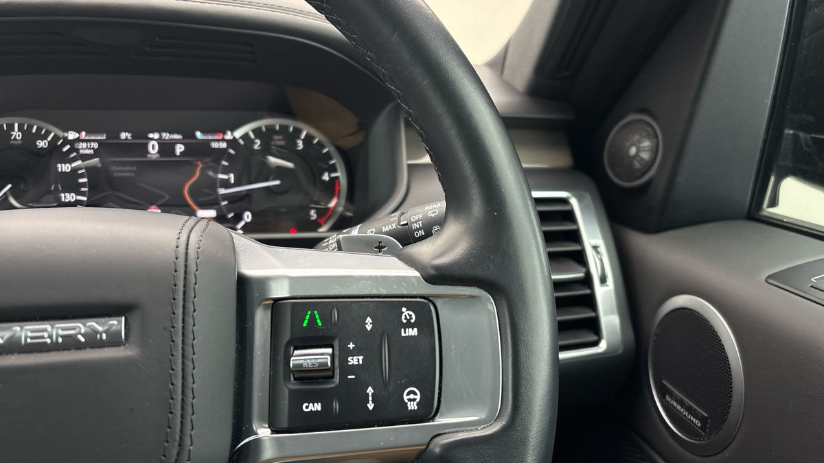 Used Land Rover Discovery 2023 for sale - 76357252: Photo 14