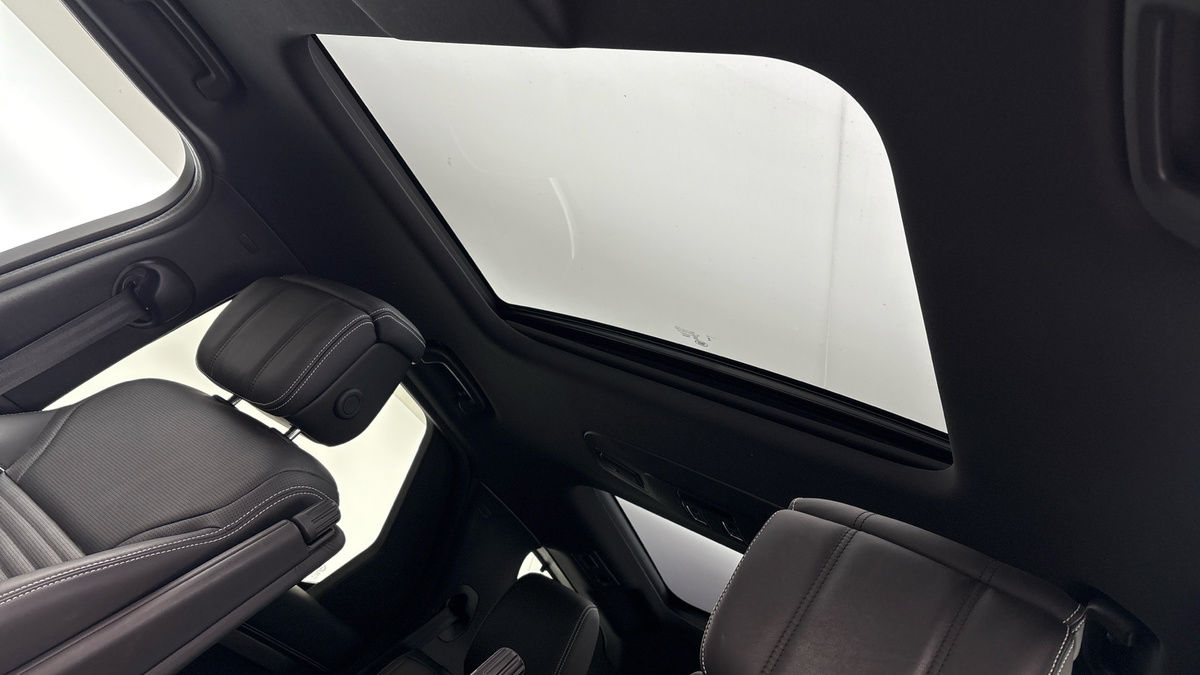 Used Land Rover Discovery 2023 for sale - 76357252: Photo 6