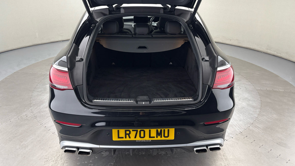 Used Mercedes-Benz GLC 2020 for sale - 76357231: Photo 11